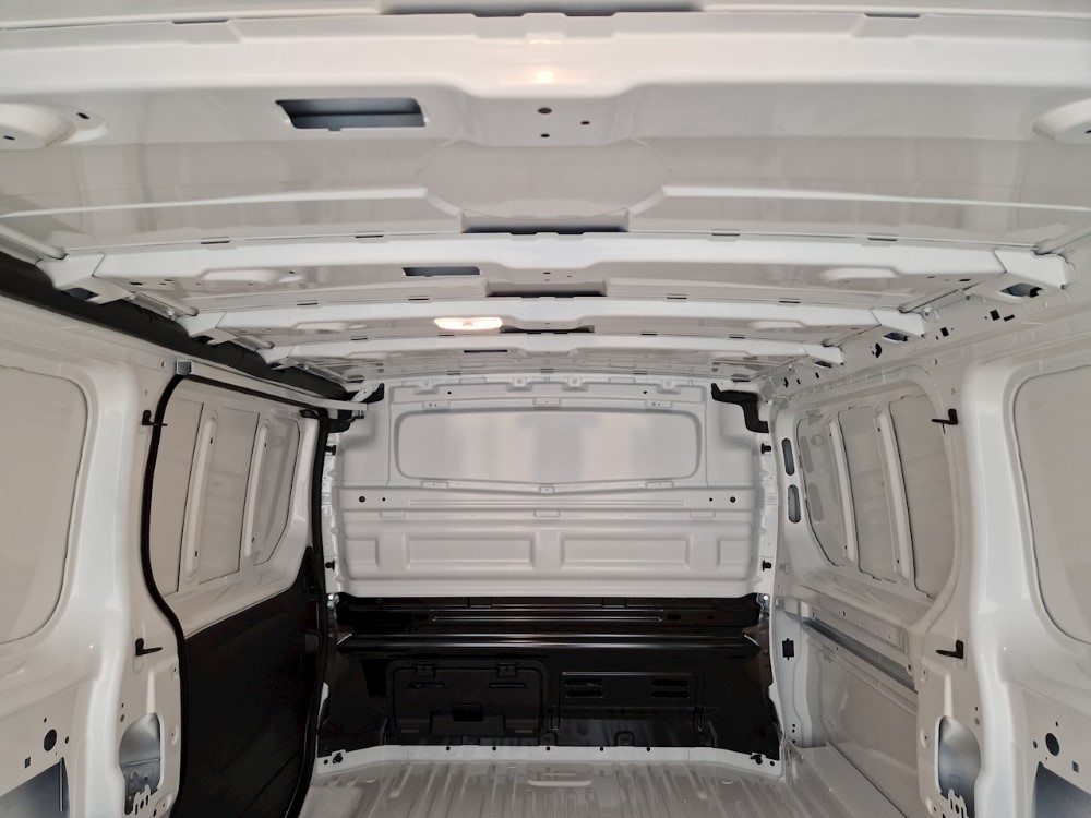 Nissan Primastar 30 L2 Diesel 2.0 dCi 170ps H1 Tekna Van Auto