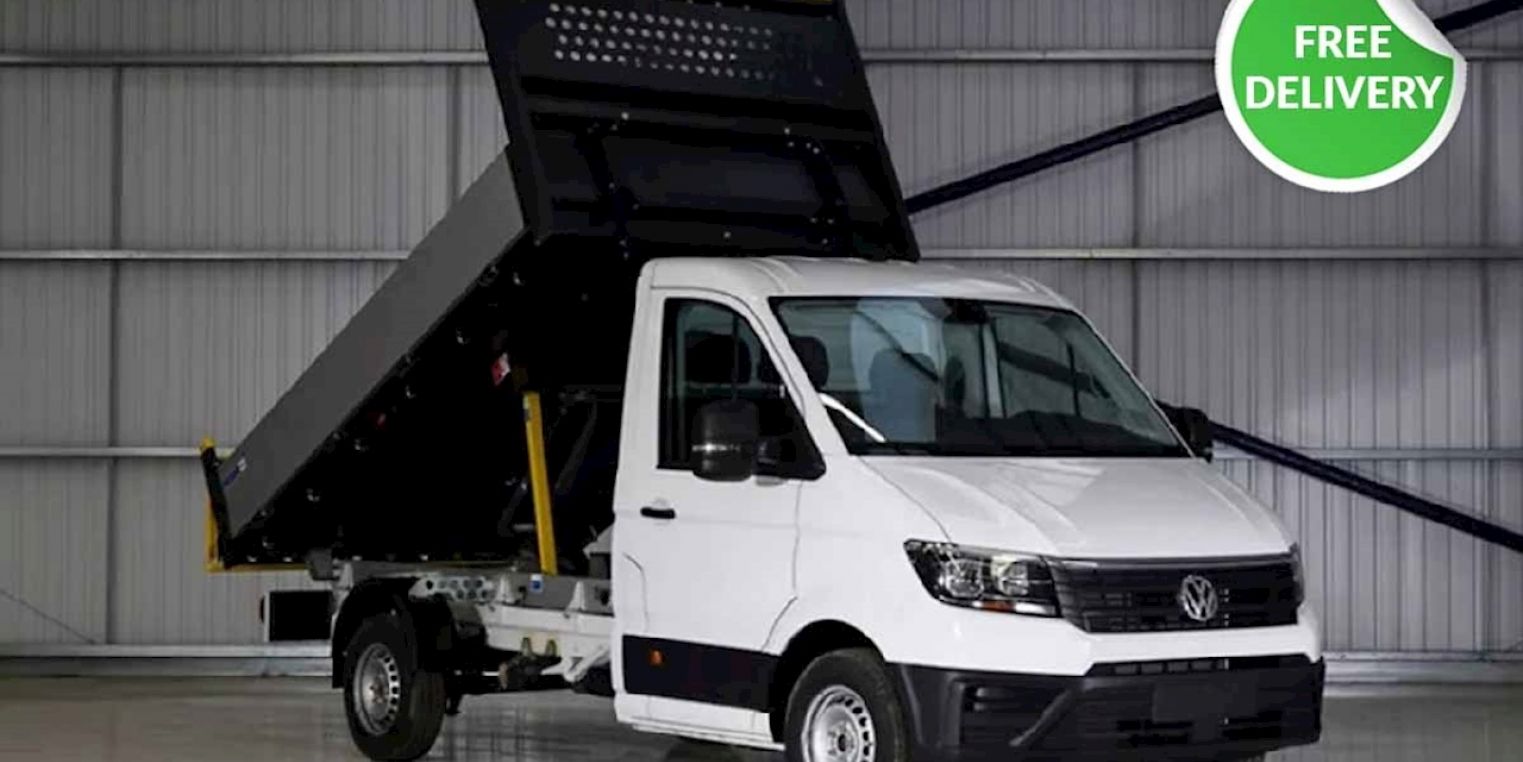 Vauxhall Movano-e Tipper vs Volkswagen E-Crafter Tipper